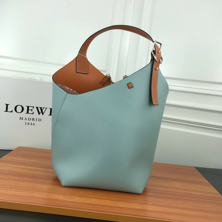 Wholesale Loewe Balloon Leather Bag for sale