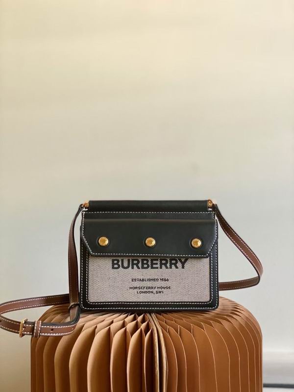 Wholesale Cheap AAA B urberry Women Designer bags for Sale
