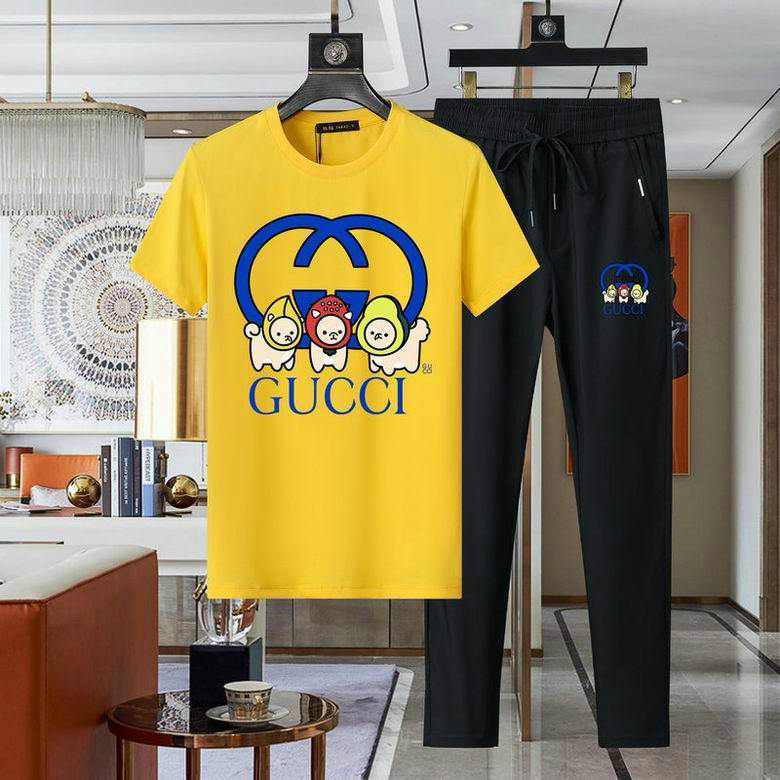 Wholesale Cheap G ucci Short Sleeve Tracksuits for Sale
