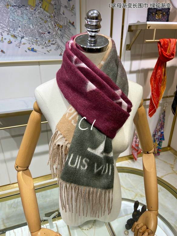 Wholesale Cheap AAA LV Designer Scarves for Sale