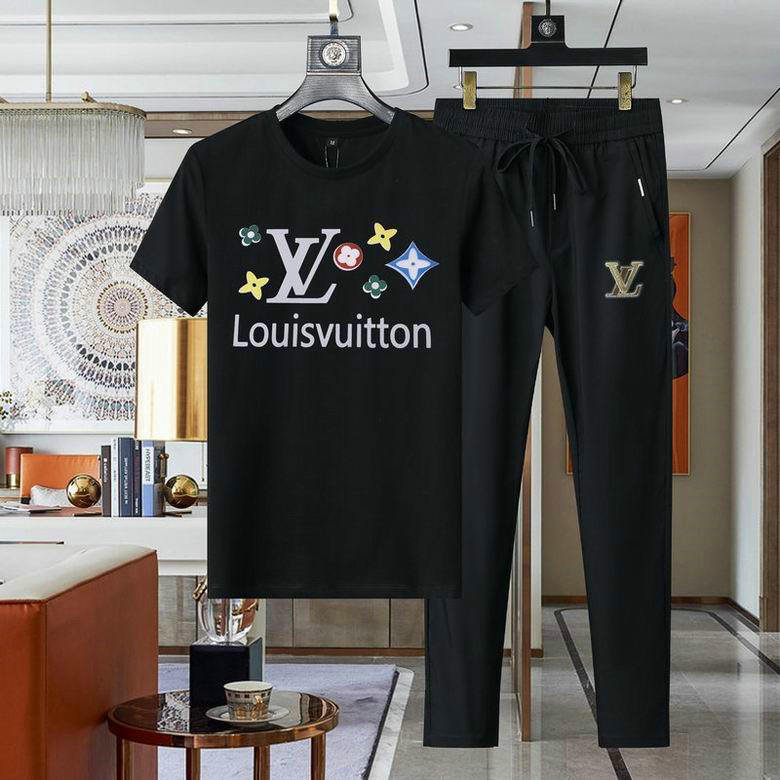 Wholesale Cheap Louis Vuitton Short Sleeve Casual Tracksuits for Sale