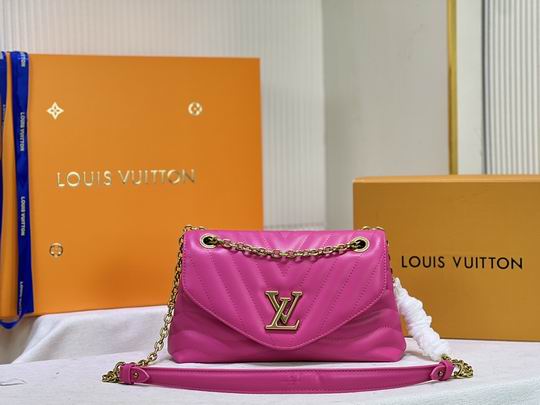 Wholesale Cheap Louis Vuitton LV New Wave Chain Bags for Sale