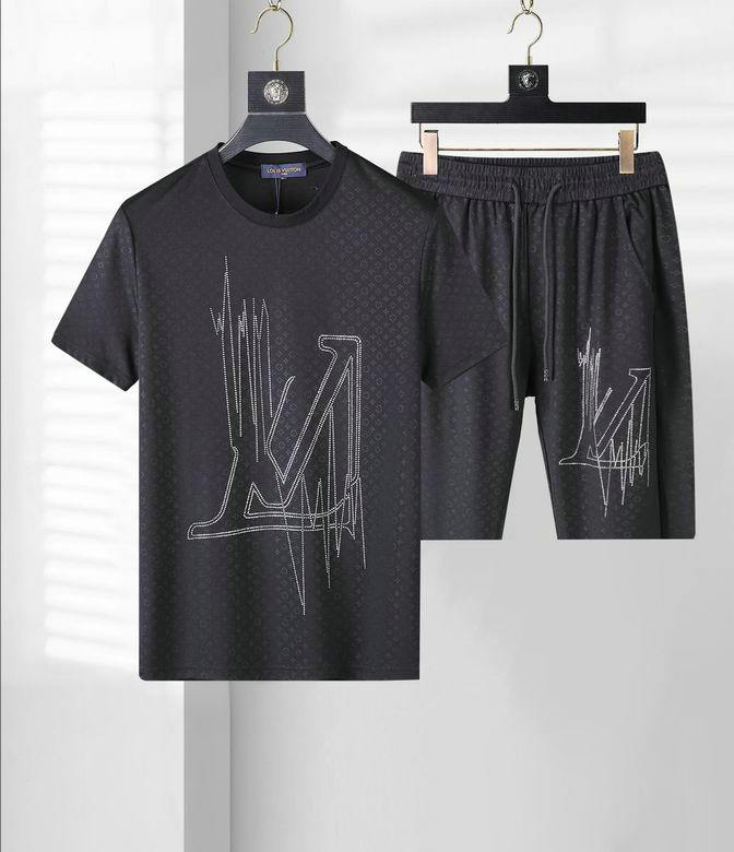 Wholesale Cheap Louis Vuitton Short Sleeve Tracksuits for Sale