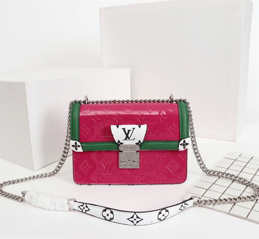 Wholesale Cheap Louis Vuitton Wynwood Monogram Vernis Leather Bags for Sale