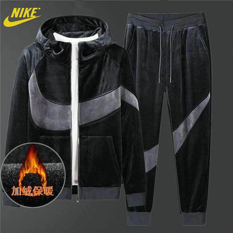 Wholesale Cheap Nike Replica Designer Tracksuits for Sale