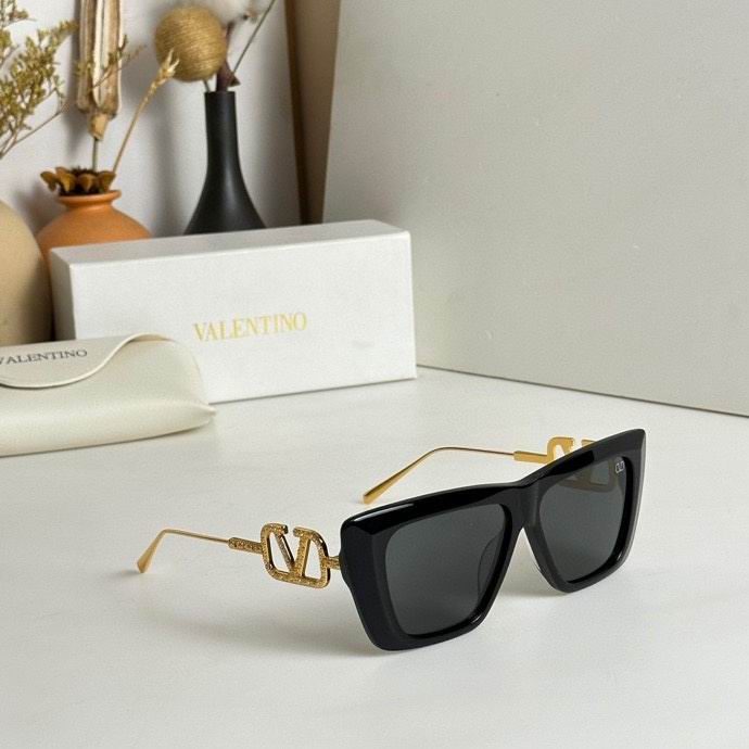 Wholesale Cheap Valentino Replica Sunglasses AAA for Sale