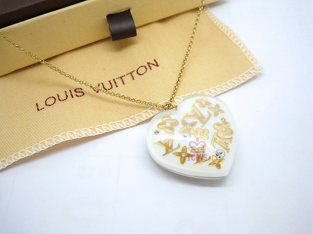 Wholesale Louis Vuitton Replica Necklace for women-003