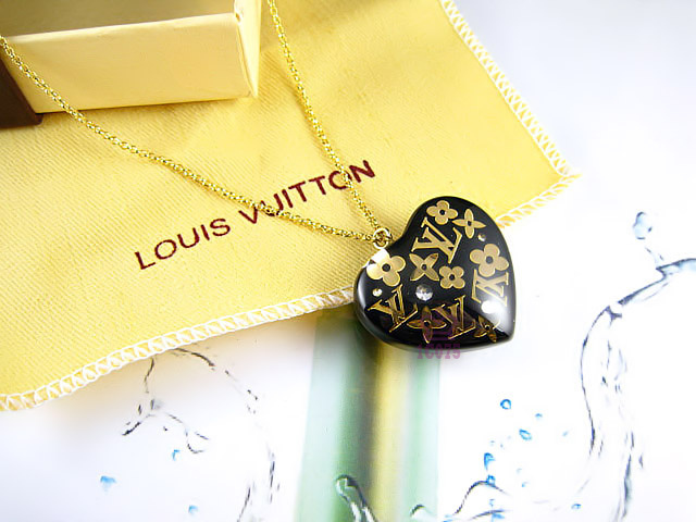 Wholesale Louis Vuitton Replica Necklace for women-004