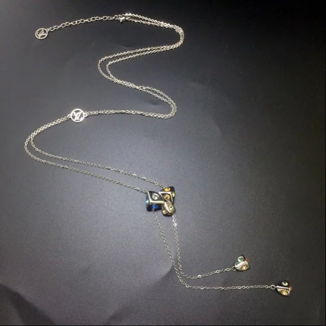 Wholesale Louis Vuitton Replica Necklace for women-038