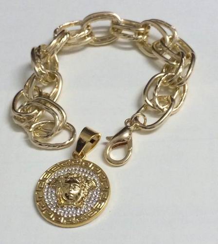 Wholesale Versace Bracelet Replica-054