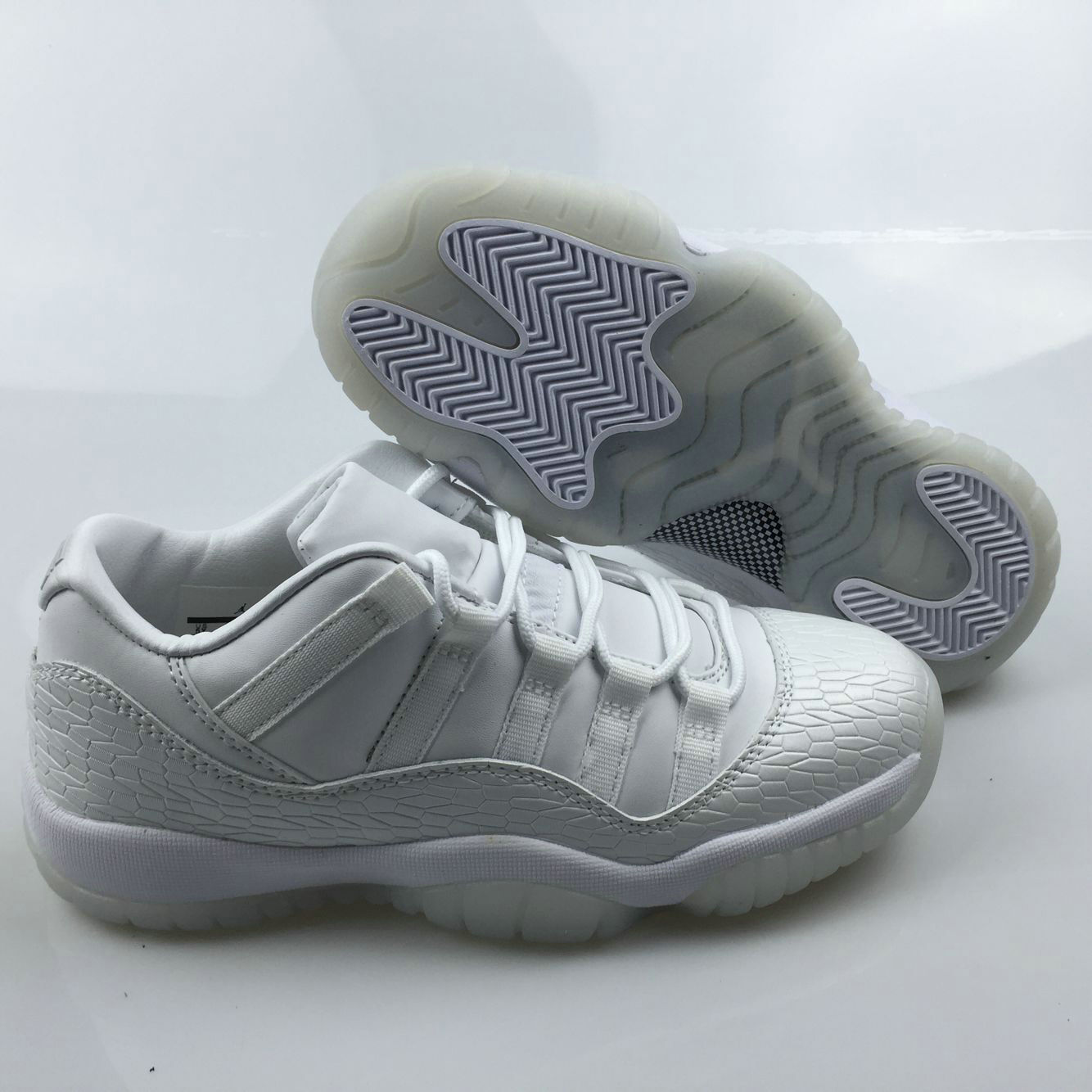 Wholesale Cheap Air Jordan 11 Shoes for Women-001