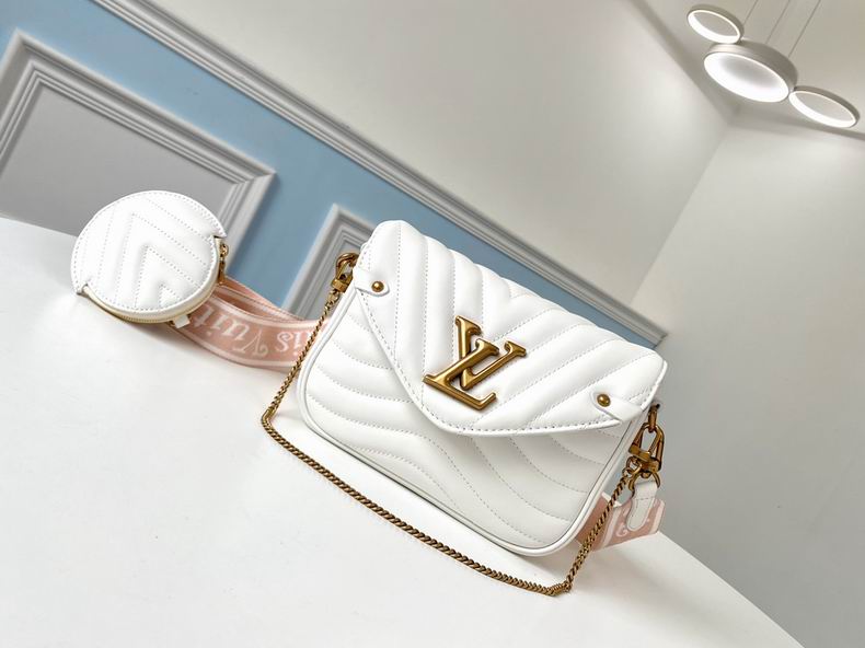 Wholesale Cheap Louis Vuitton New Wave Chain Pochette Bags for Sale