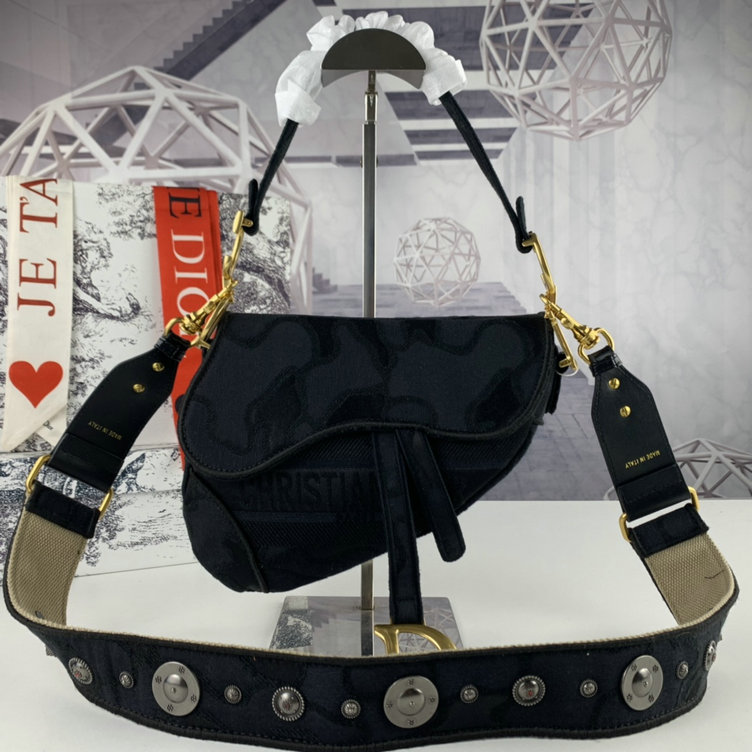 Wholesale Cheap Women Designer bags for sale