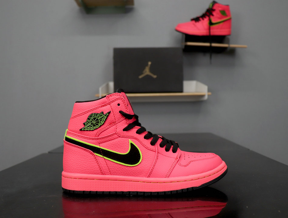 Air Jordan 1 MID “Hot Punch” AQ9131-600