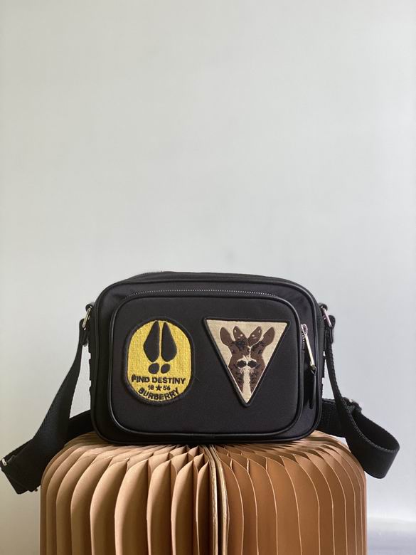 Wholesale Cheap AAA B urberry Women Designer bags for Sale