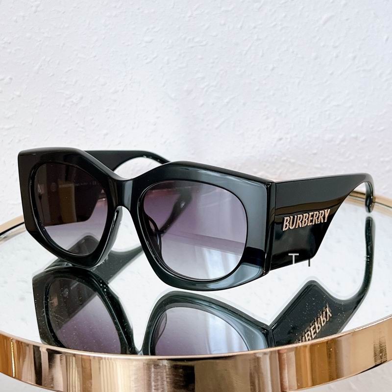 Wholesale Cheap B urberry Replica Sunglasses for Sale