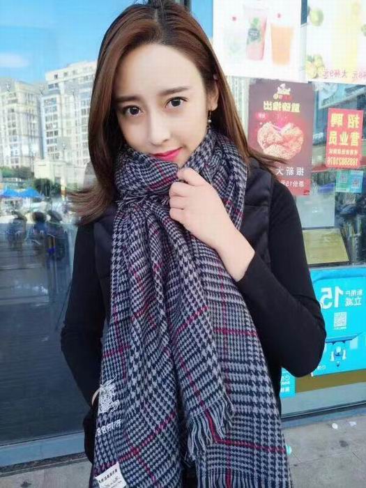 Wholesale Cheap Designer Scarf for sale