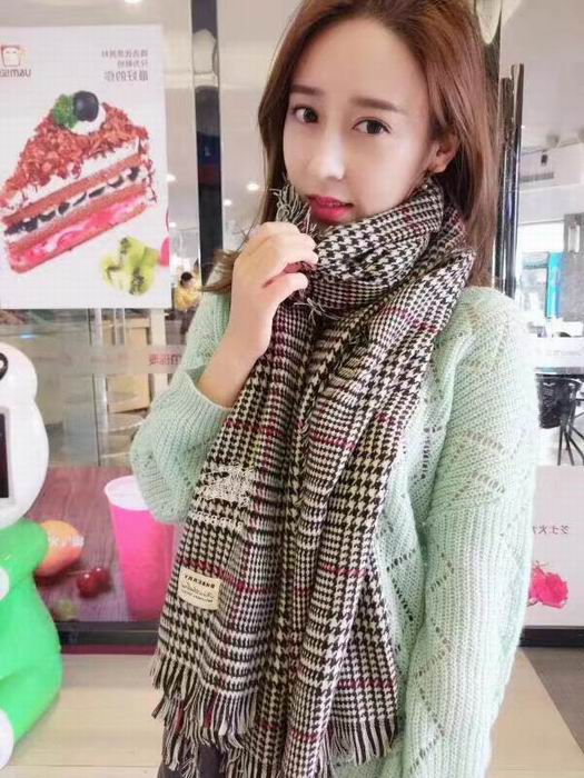 Wholesale Cheap Designer Scarf for sale