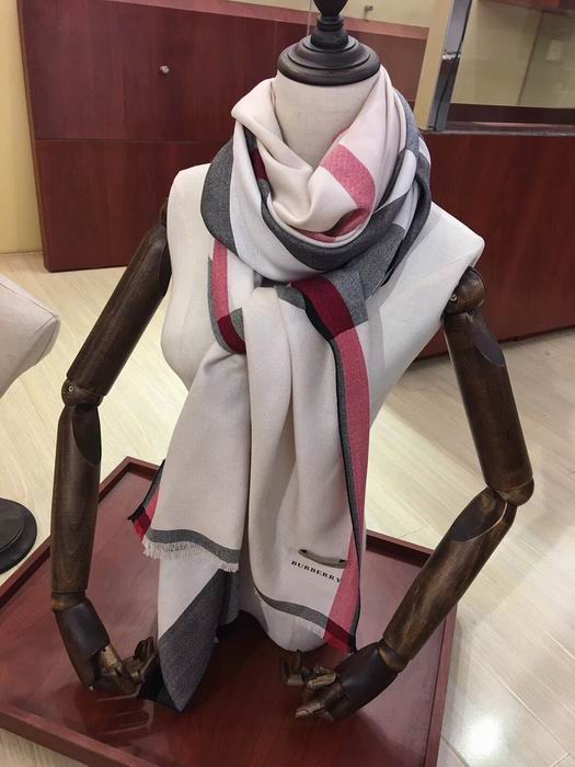 Wholesale Cheap Designer Scarf for sale