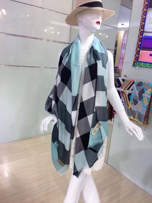Wholesale Cheap Designer Scarf for sale