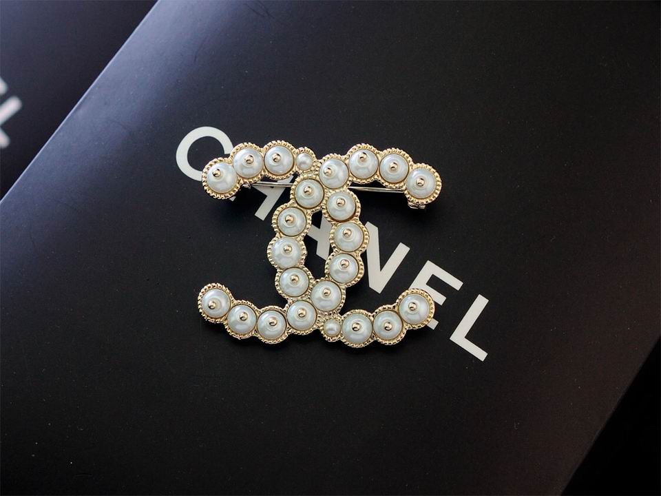 Wholesale womens fashion designer brooch for sale