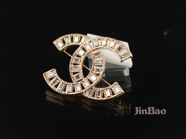 Wholesale womens fashion designer brooch for sale