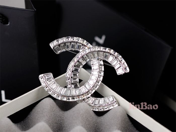 Wholesale womens fashion designer brooch for sale