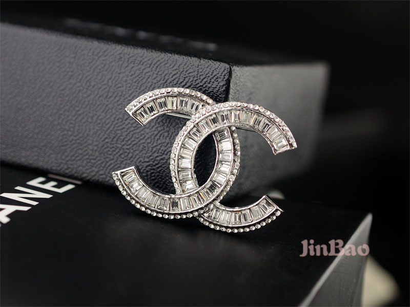 Wholesale womens fashion designer brooch for sale