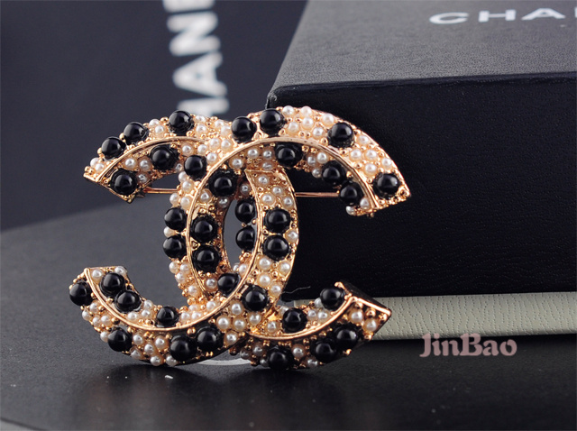 Wholesale womens fashion designer brooch for sale