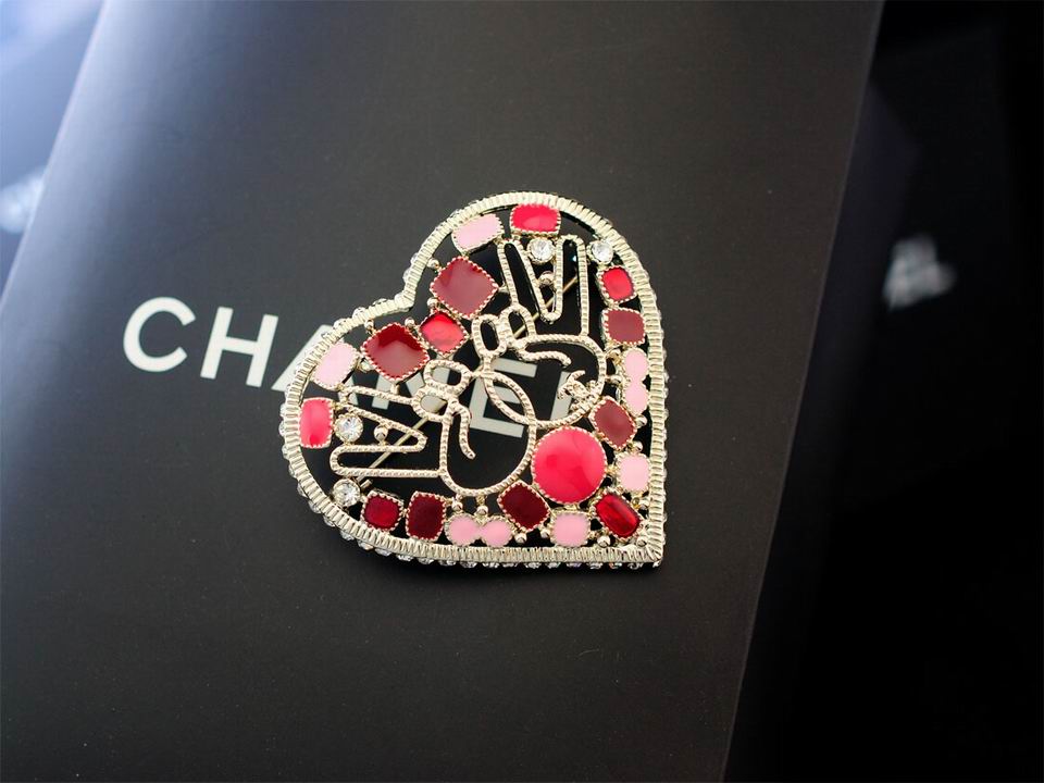 Wholesale womens fashion designer brooch for sale