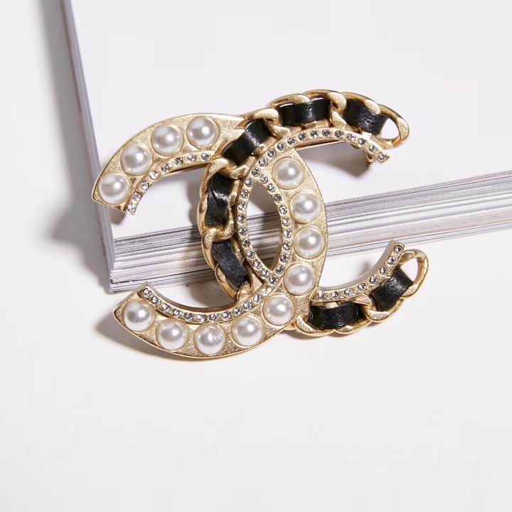 Wholesale womens fashion designer brooch for sale