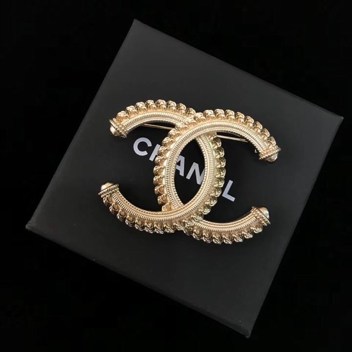 Wholesale womens fashion designer brooch for sale