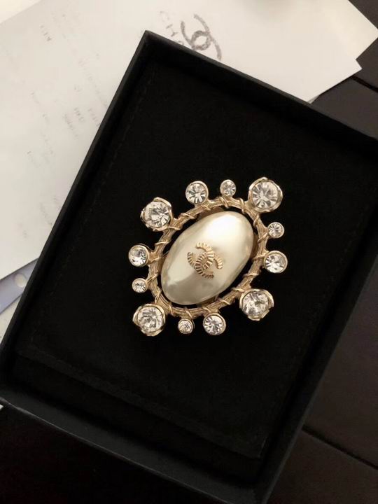 Wholesale womens fashion designer brooch for sale