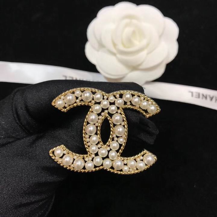 Wholesale womens fashion designer brooch for sale