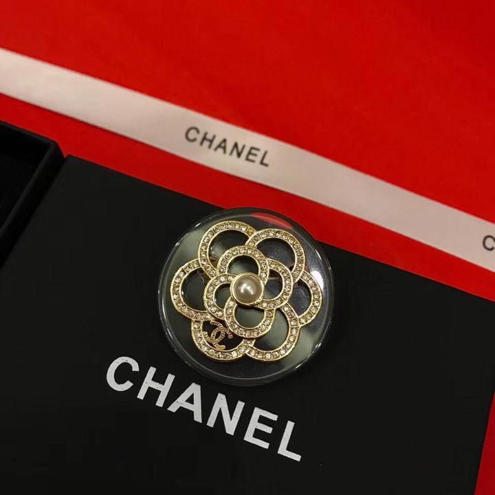 Wholesale womens fashion designer brooch for sale