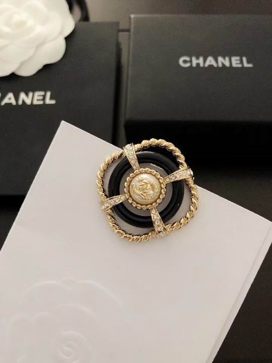 Wholesale womens fashion designer brooch for sale