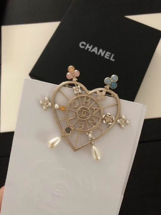 Wholesale womens fashion designer brooch for sale