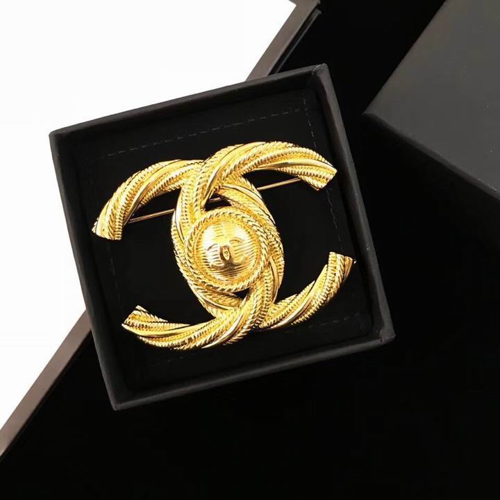 Wholesale womens fashion designer brooch for sale