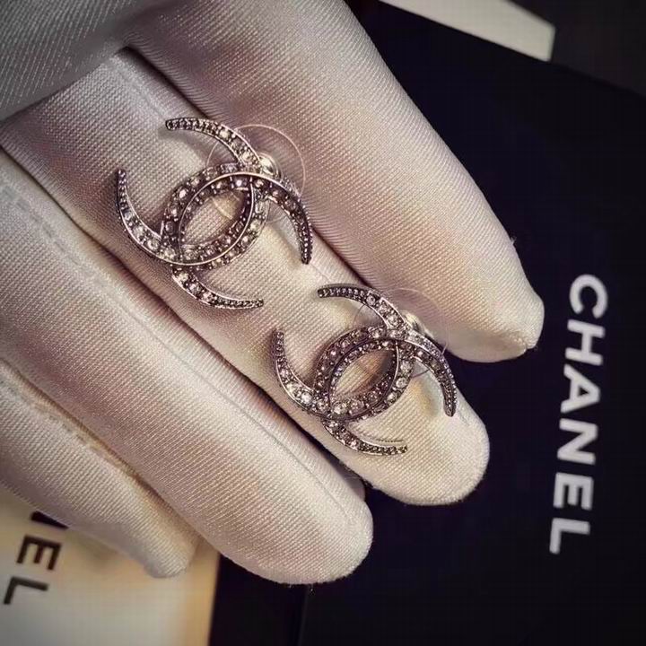 Wholesale high fashion brand earrings