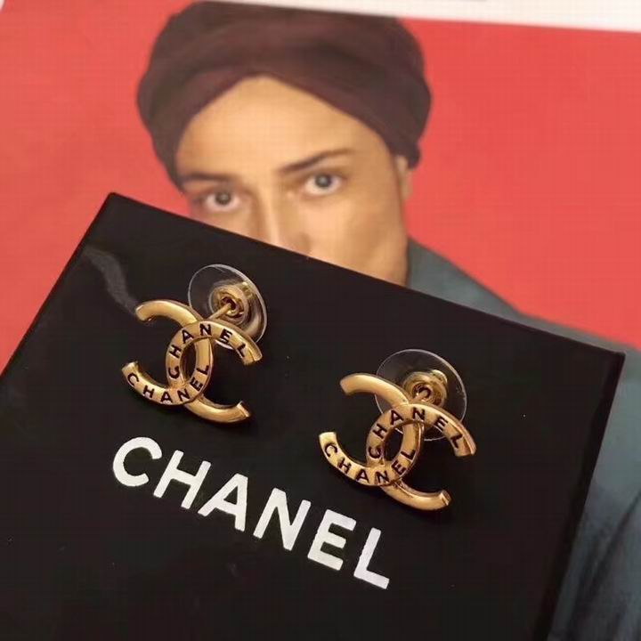 Wholesale high fashion brand earrings