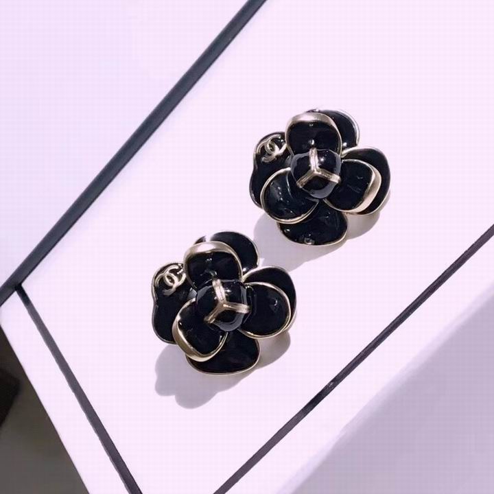 Wholesale high fashion brand earrings