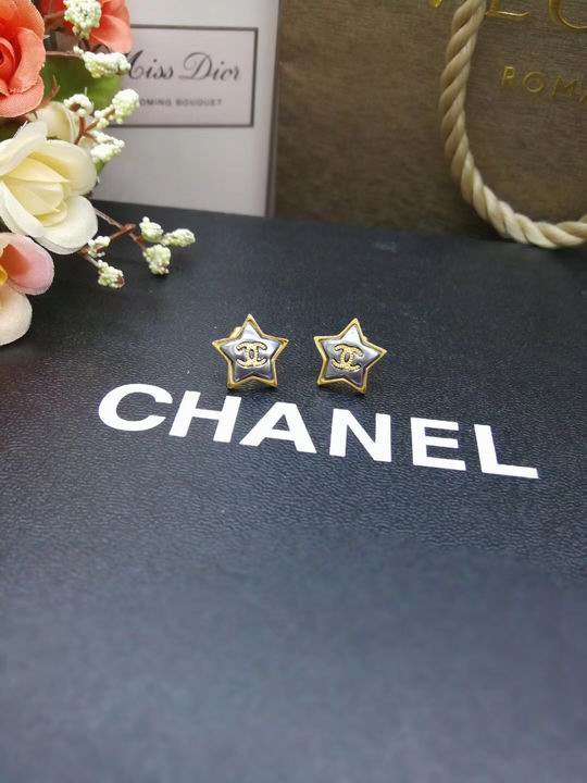 Wholesale high fashion brand earrings