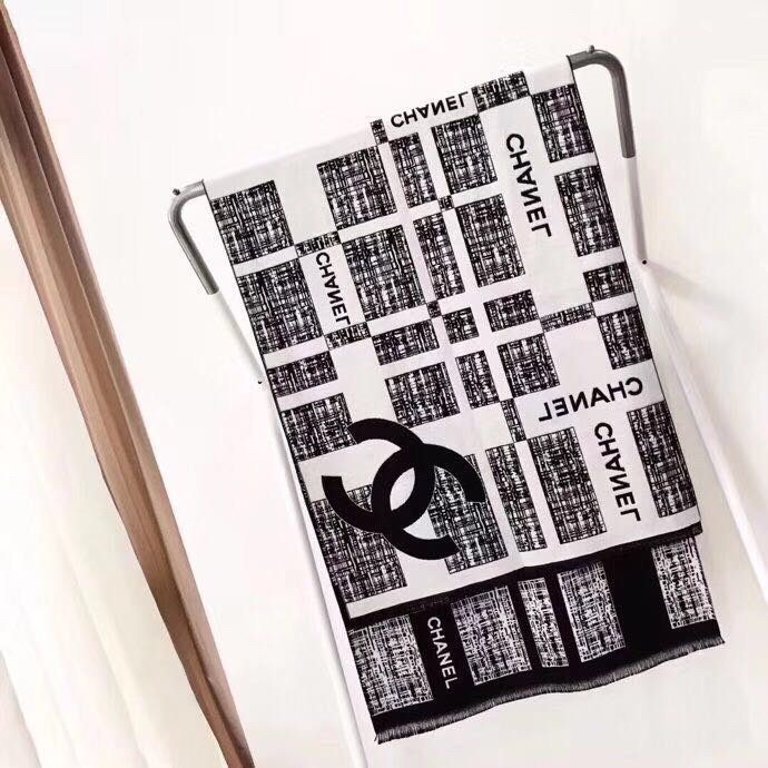 Wholesale Cheap Women Designer Scarf for sale