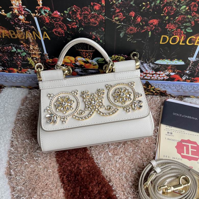 Wholesale Cheap AAA quality D.olce Gabbana Replica Tote Shoulder Bags for Sale