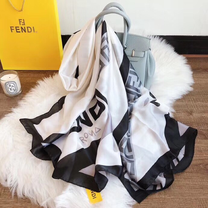 Wholesale Cheap Fashion Designer Scarf for sale