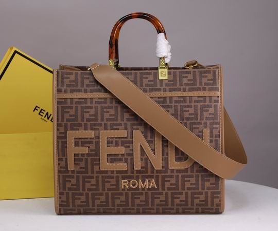 Wholesale Cheap Fendi Women Tote bags for Sale