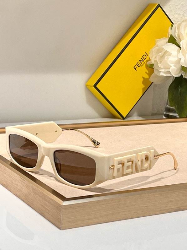 Wholesale Cheap Aaa F endi Replica Sunglasses for Sale