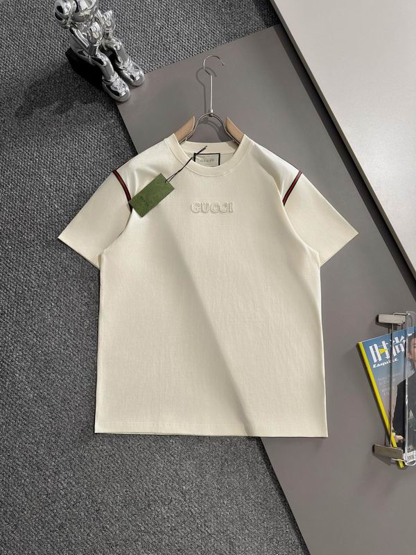Wholesale High-quality Women's G.ucci Short Sleeve Crew Neck Replica T-Shirts for sale