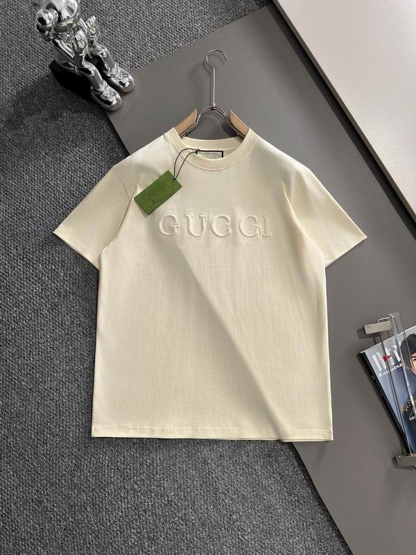 Wholesale High-quality Women's G.ucci Short Sleeve Crew Neck Replica T-Shirts for sale