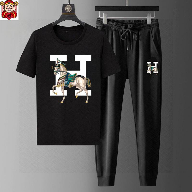Wholesale High-quality Cheap Hermes Short Sleeve Replica Designer Tracksuits for sale